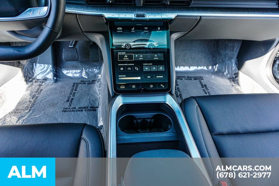 Used 2024 Lucid Air Pure RWD image 40