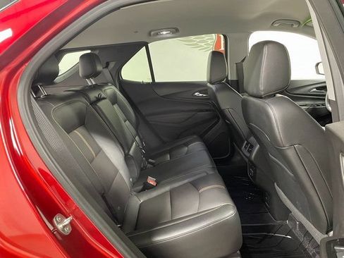 Used 2023 Chevrolet Equinox Premier AWD/4WD image 21