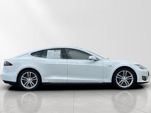 Used 2014 Tesla Model S 60 image 7