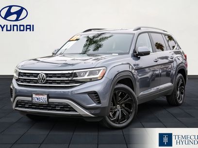 Used 2022 Volkswagen Atlas SE w/ Panoramic Sunroof Package