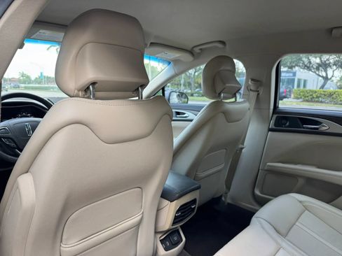 Used 2018 Lincoln MKZ Reserve w/ Technology Package FWD image 14
