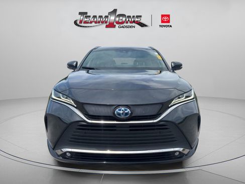 Used 2023 Toyota Venza Nightshade AWD/4WD image 2