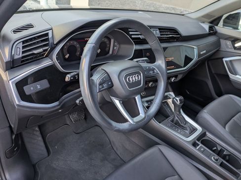 Used 2023 Audi Q3 2.0T Premium w/ Convenience Package image 11