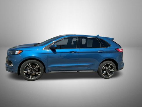 Used 2020 Ford Edge ST w/ Cold Weather Package AWD/4WD image 3