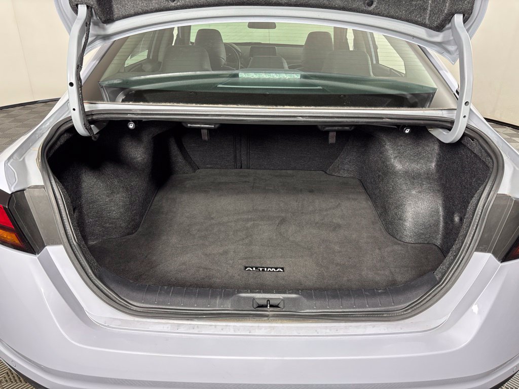 Used 2025 Nissan Altima 2.5 SR FWD image 26