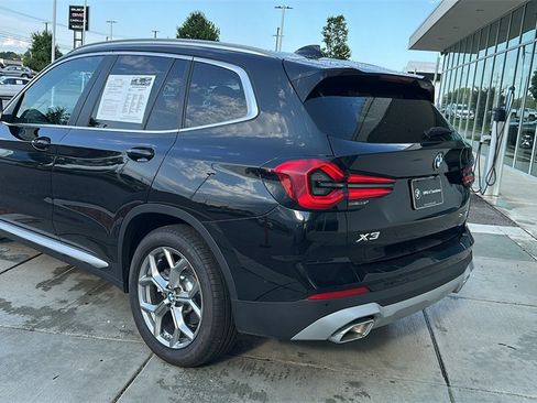 Used 2024 BMW X3 sDrive30i w/ Premium Package image 4
