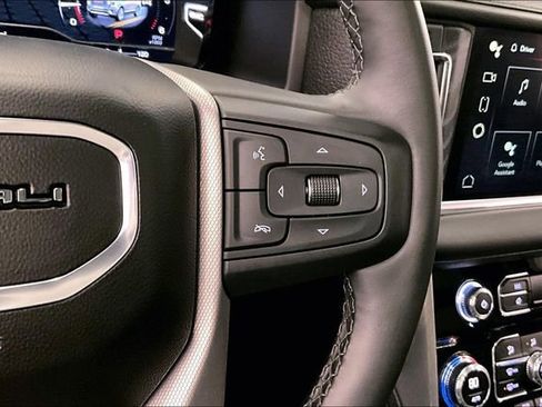 Used 2023 GMC Yukon Denali w/ LPO, Floor Liner Package image 27