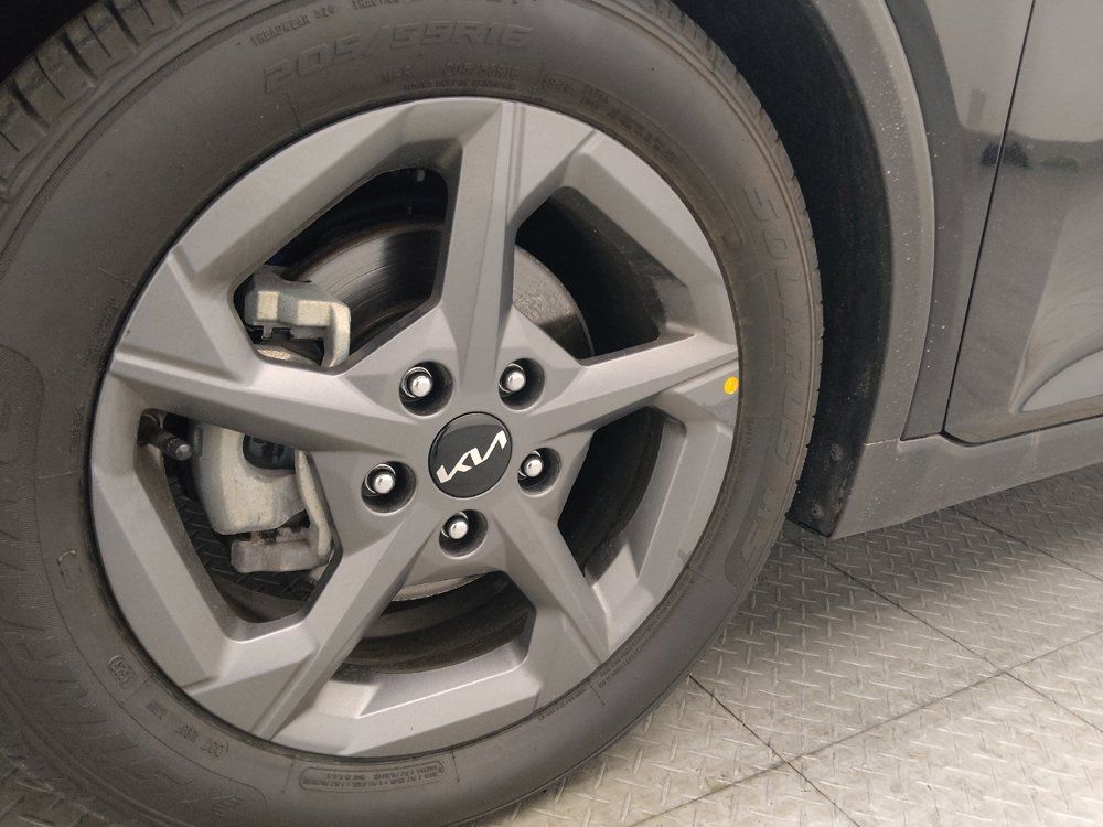Used 2025 Kia K4 FWD image 31