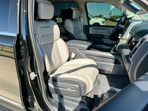 Used 2025 RAM 1500 Tungsten w/ Trailer Tow Group image 29