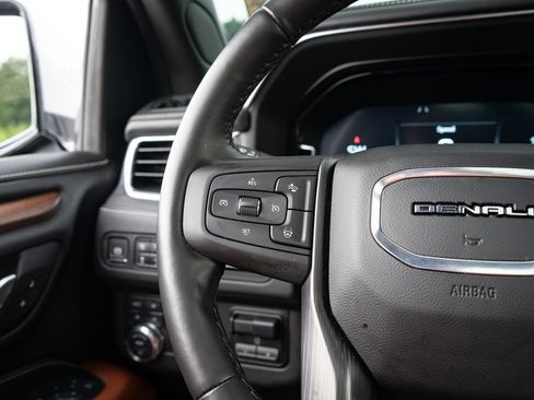 Used 2024 GMC Yukon Denali Ultimate AWD/4WD image 56