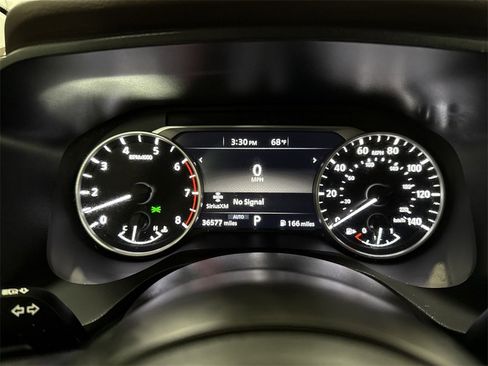 Used 2023 Nissan Rogue S image 11