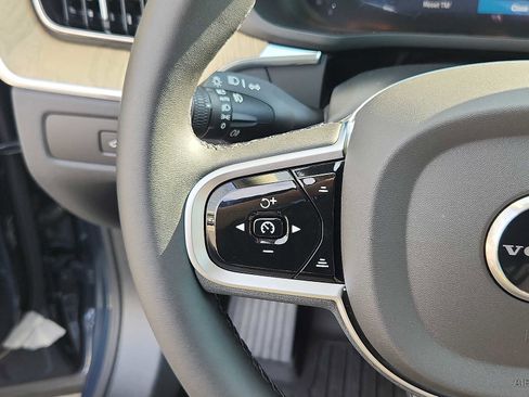 Used 2026 Volvo XC60 B5 Plus w/ Protection Package Premier AWD/4WD image 20
