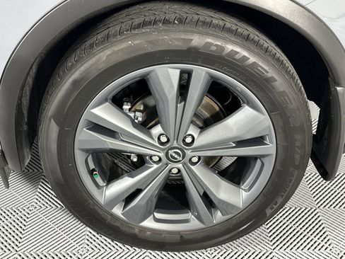 Used 2024 Nissan Murano Platinum w/ Cargo Package FWD image 10