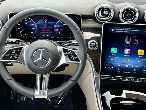 New 2026 Mercedes-Benz GLC 300 4MATIC image 14