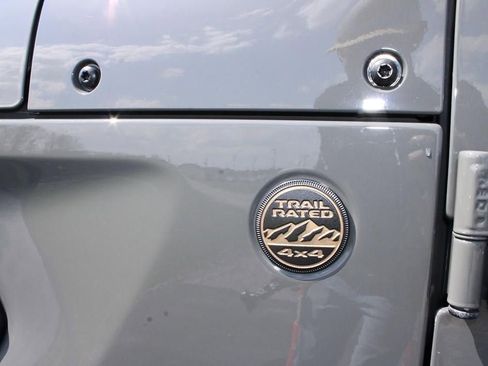 Used 2022 Jeep Wrangler Unlimited Rubicon w/ Xtreme Recon 35" Tire Package image 8