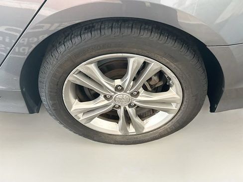 Used 2018 Hyundai Sonata Sport w/ Tech Package 05 FWD image 31