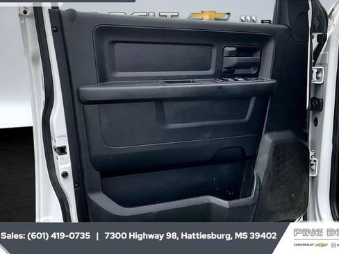 Used 2023 RAM 2500 Tradesman w/ Safety Group image 17