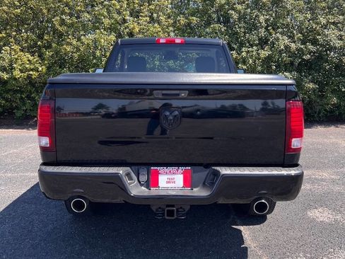 Used 2014 RAM 1500 Express image 6