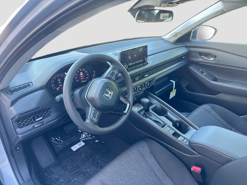 New 2025 Honda Accord SE image 7