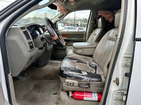 Used 2006 Dodge Ram 3500 Truck Laramie image 14