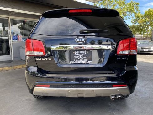 Used 2013 Kia Sorento SX w/ SX Premium Pkg FWD image 8