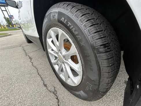 Used 2018 Chevrolet Equinox LT w/ LPO, Protection Package image 46