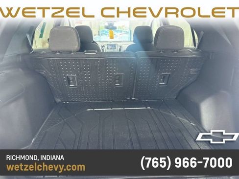 Used 2022 Chevrolet Equinox LT w/ Driver Convenience Package AWD/4WD image 4