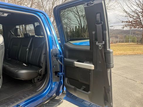 Used 2018 Ford F150 Lariat w/ Equipment Group 502A Luxury image 37