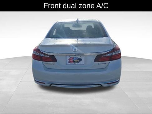 Used 2017 Honda Accord EX-L image 6
