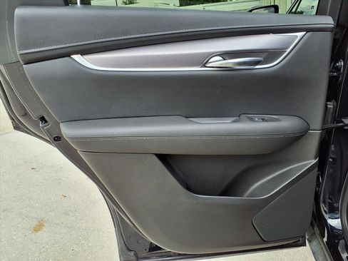 Used 2022 Cadillac XT5 Luxury image 13