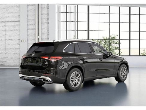 New 2026 Mercedes-Benz GLC 300 4MATIC image 21