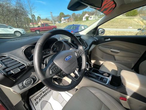 Used 2017 Ford Escape Titanium w/ Equipment Group 301A image 17