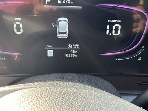 Used 2023 Kia Sportage X-Line image 11