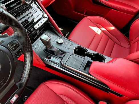 Used 2022 Lexus IS 350 F Sport image 17