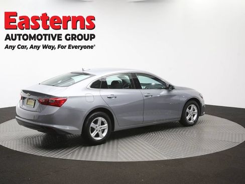 Used 2023 Chevrolet Malibu LT FWD image 41