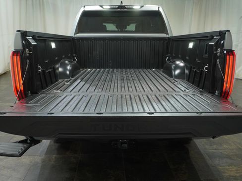 Used 2023 Toyota Tundra Platinum AWD/4WD image 6