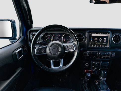 Used 2022 Jeep Wrangler Unlimited Rubicon 4xe image 21