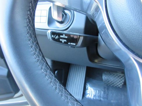 Used 2023 Porsche Cayenne image 54