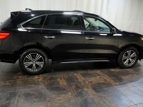 Used 2017 Acura MDX SH-AWD image 3