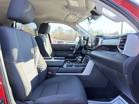 Used 2022 Toyota Tundra SR5 image 19