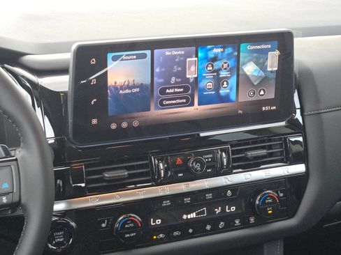 New 2026 Nissan Pathfinder SL FWD image 13