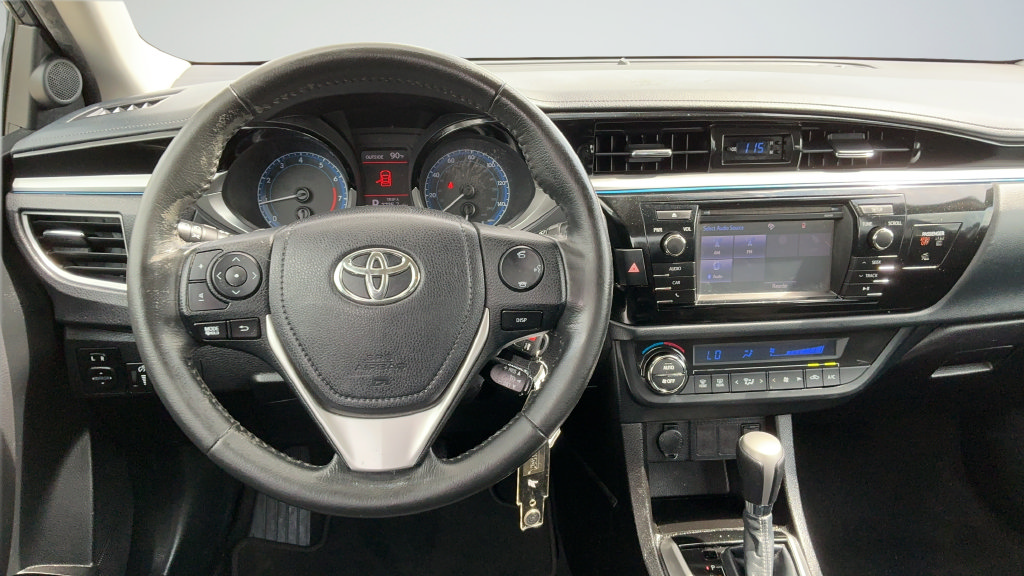 Used 2015 Toyota Corolla S FWD image 9