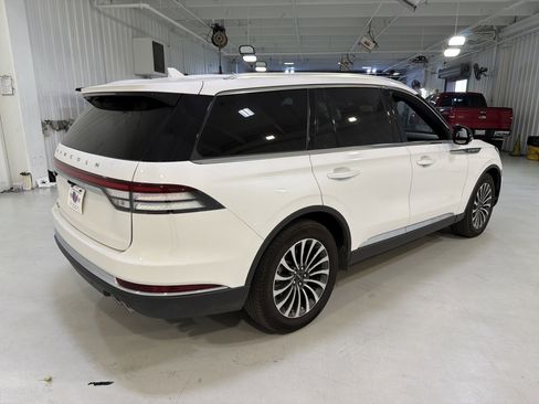Used 2023 Lincoln Aviator Reserve w/ Elements Package Plus image 5