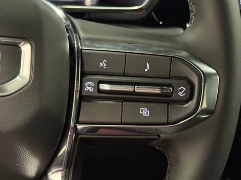 New 2025 GMC Canyon Elevation w/ Convenience Package image 33