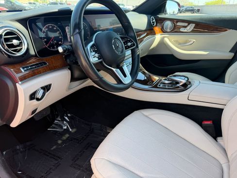 Used 2019 Mercedes-Benz E 450 4MATIC Wagon image 2