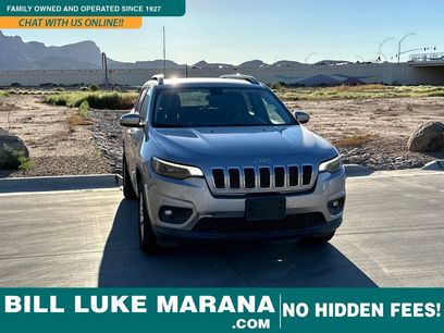 Used 2019 Jeep Cherokee Latitude w/ Popular Appearance Group