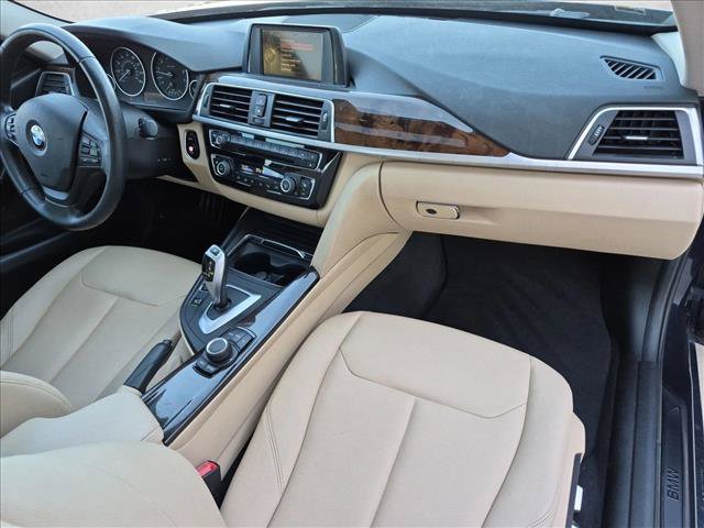 Used 2017 BMW 320i Sedan RWD image 20