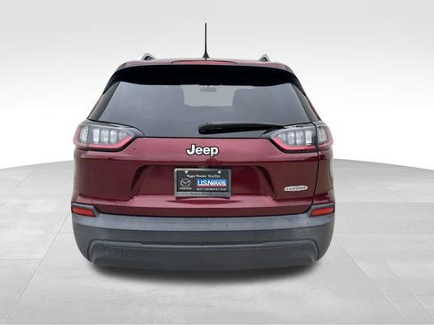 Used 2019 Jeep Cherokee Latitude w/ Popular Appearance Group FWD image 6