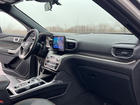 Used 2022 Ford Explorer Timberline image 28