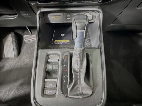 Certified 2025 Honda CR-V EX-L image 18